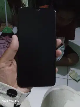 Vivo y1s ram 2/32