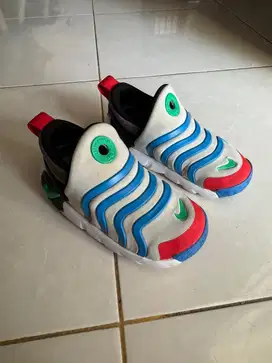 Sepatu Nike Dynamo Go Kids Original