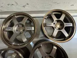 Velg TE37 Volk Rays Racing Wheel
Brown Steel, Thailand Original