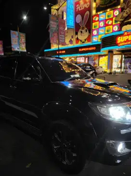 fortuner diesel 2012 hitam AT