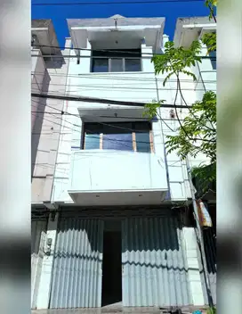 Dijual Ruko 4 lantai Full Klampis Area Komersial