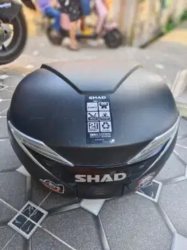 Jual box shad 39 .