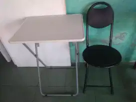 Kursi dan Meja Lipat