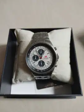 Jam tangan Swiss army preloved