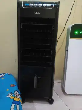 Cooler midea lengkap dgn dus