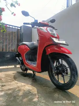Dijual cepat Honda Genio cbs 2020 merah