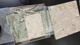 Button scraves misool voile square