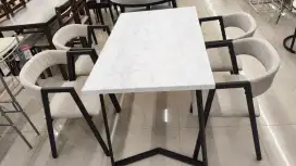Meja makan minimalis terbaru