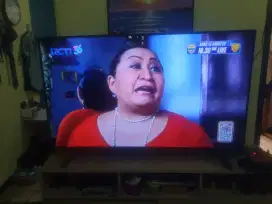 Tv led sharp aquos 60 inci