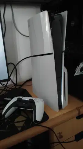 Ps5 slim disc garansi indo