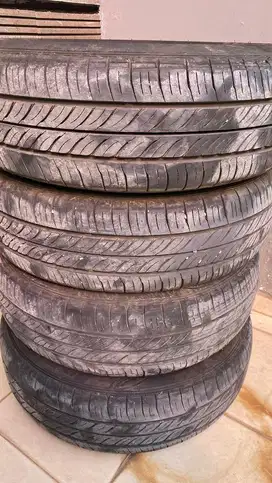 Ban Second 175/65 R14 Kondisi Baik