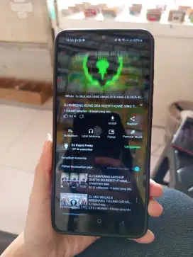 beli hp gratis sepatu