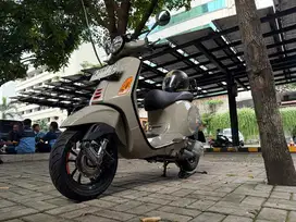 Vespa Primavera S ABS 2023 LOW KM