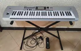 Korg i3 keyboard work station