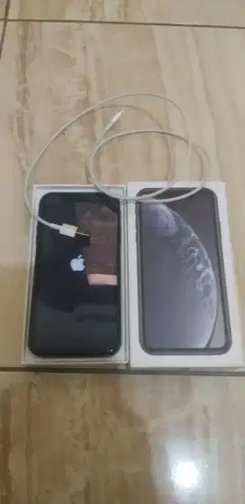 Apple Iphone XR 64GB - Lock Icloud ( Mulus Terawat )