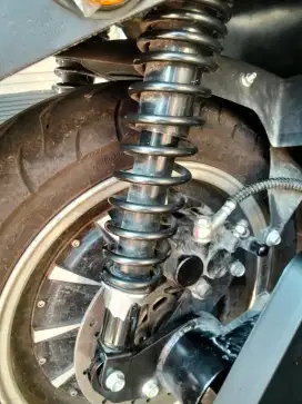 Shockbreaker XMAX baru 3 bulan pake