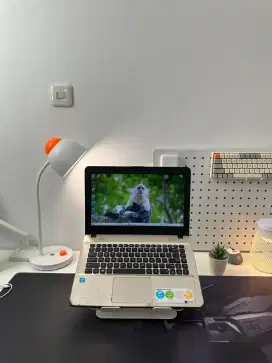 Laptop Asus X441s RAM 2GB SSD 256GB Tinggal Pakai Saja
