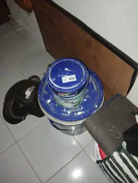 cat dulux abu abu