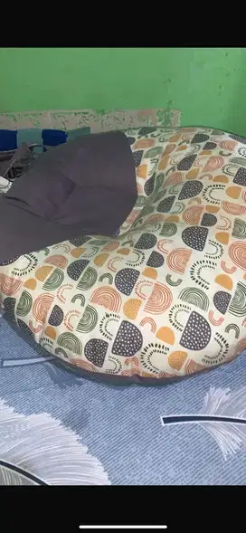 Tempat tidur santai bayi