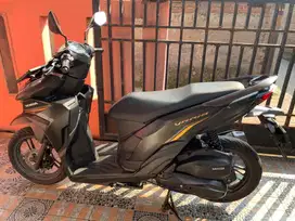Honda Vario CBS ISS (keyless) hitam doff