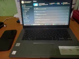 Asus Intel core i3 Ram 8