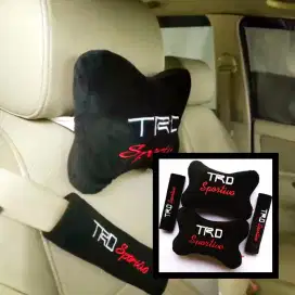 Set Bantal Mobil (isi 2 bantal 2 slop seat belt)