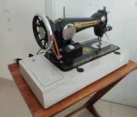 Mesin jahit merk Singer