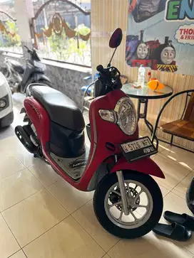 Honda Scoopy 2019