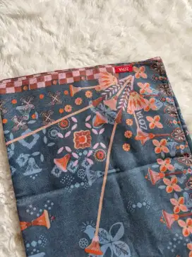 PRELOVED HIJAB ELZATTA ZOYA