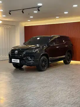 Toyota Fortuner 2.8 VRZ GR Sport 2022 Odo 27 Ribu Record Antik Garansi