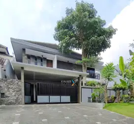 Dijual rumah di Araya Malang, siap Huni masuk kota
