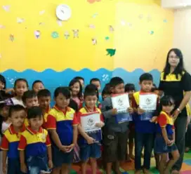 Admin dan Guru Bimba AIUEO Dangin Puri