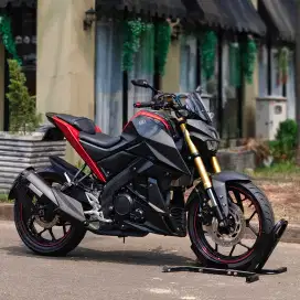 YAMAHA XABRE NIK 2016 HITAM LOW KM 18K SIAP PAKAI!!