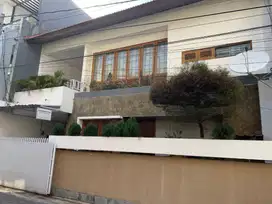 RUMAH NYAMAN DISEWAKAN