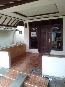 (NEGO) DISEWAKAN 1 RUMAH PER TAHUN DAERAH BOGOR BARAT KOTA
