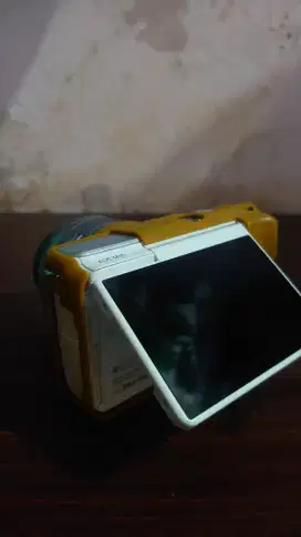 Canon m10 batangan