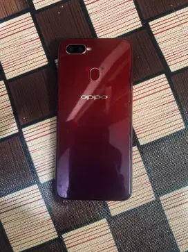 OPPO F9 ORIGINAL 4/64 SEGEL (BATANGAN)