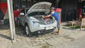 2012 Nissan Juke RX