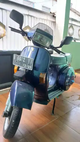 Vespa Excel Th1990