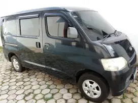 Daihatsu Gran Max Mini Bus 1.3 (2012)