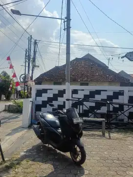 bismillah,fore sale yamaha nmx 2023 pajak hidup km 21k ss lengkap