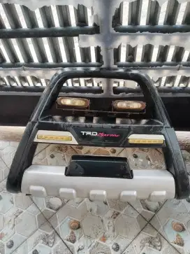 TANDUK MOBIL TOYOTA RUSH + LAMPU TEMBAK