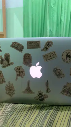 Dijual Macbook Air 2015 11 inch