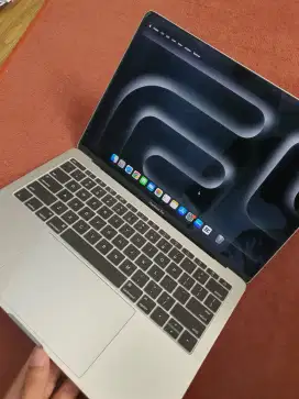 Macbook pro 2017 8/256