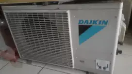 Tukar Tambah Outdoor AC Daikin 1 PK R410A