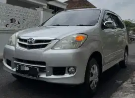 Daihatsu Xenia Li 2011