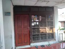 Di jual rumah di Utankayu Matraman