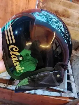 Helm Bogo hitam classic mulus pisan jarang dipakai