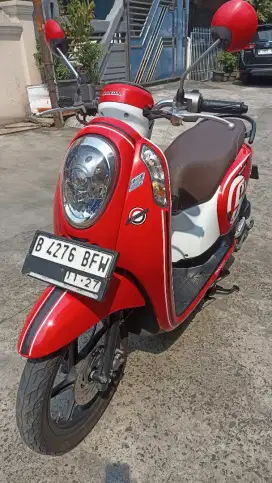 Honda Scoopy esp ISS tahun 2015.