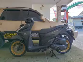 Vario 150 tahun 2018 pajak isi/tt boleh gan cash lebih bagus